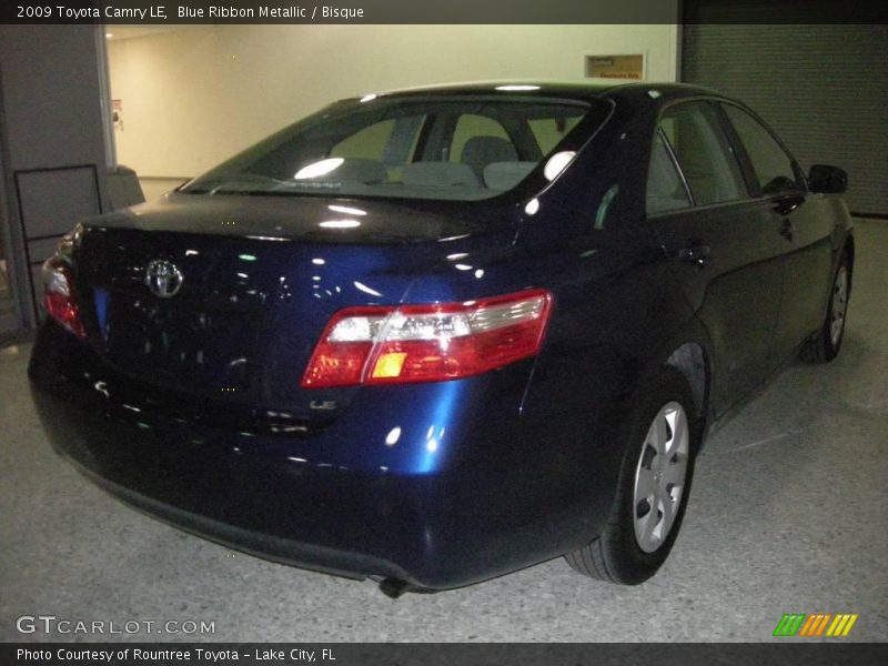 Blue Ribbon Metallic / Bisque 2009 Toyota Camry LE