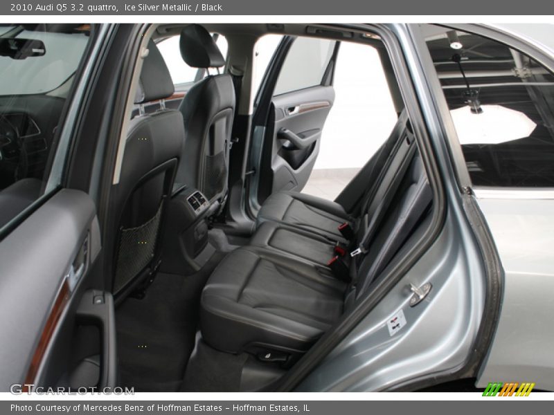 Ice Silver Metallic / Black 2010 Audi Q5 3.2 quattro