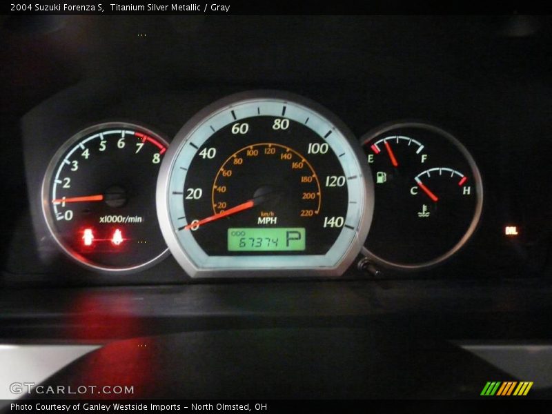Titanium Silver Metallic / Gray 2004 Suzuki Forenza S