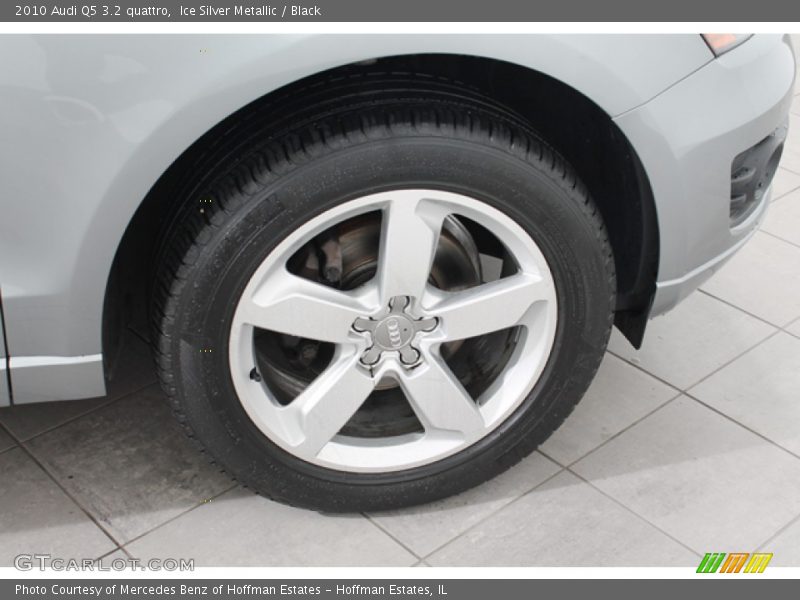 Ice Silver Metallic / Black 2010 Audi Q5 3.2 quattro