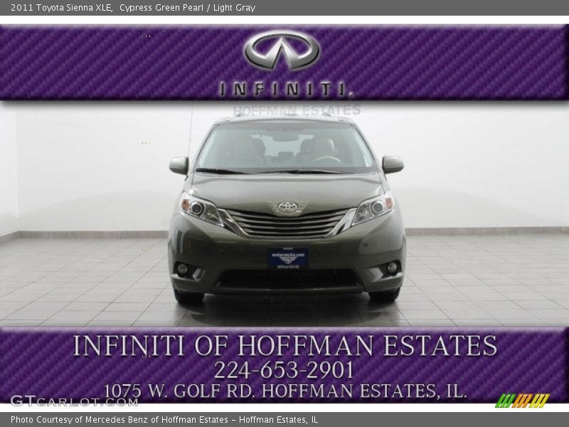 Cypress Green Pearl / Light Gray 2011 Toyota Sienna XLE