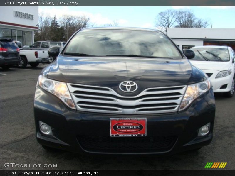 Black / Ivory 2010 Toyota Venza V6 AWD