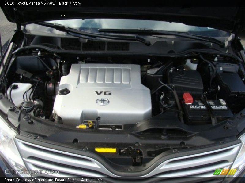 Black / Ivory 2010 Toyota Venza V6 AWD