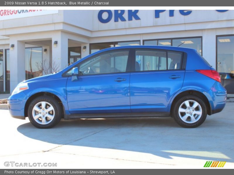 Blue Metallic / Charcoal 2009 Nissan Versa 1.8 S Hatchback