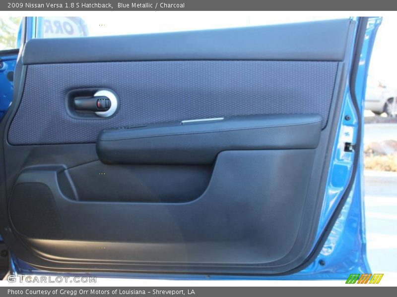 Blue Metallic / Charcoal 2009 Nissan Versa 1.8 S Hatchback