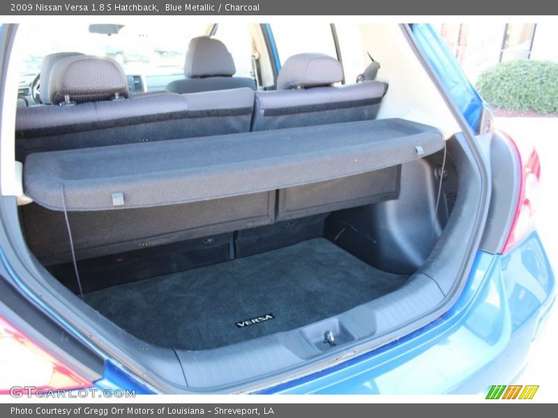 Blue Metallic / Charcoal 2009 Nissan Versa 1.8 S Hatchback