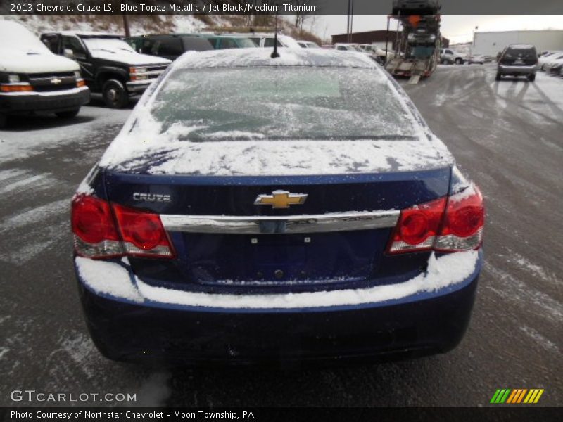 Blue Topaz Metallic / Jet Black/Medium Titanium 2013 Chevrolet Cruze LS