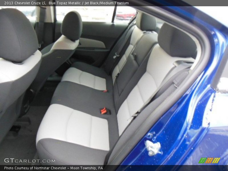 Blue Topaz Metallic / Jet Black/Medium Titanium 2013 Chevrolet Cruze LS