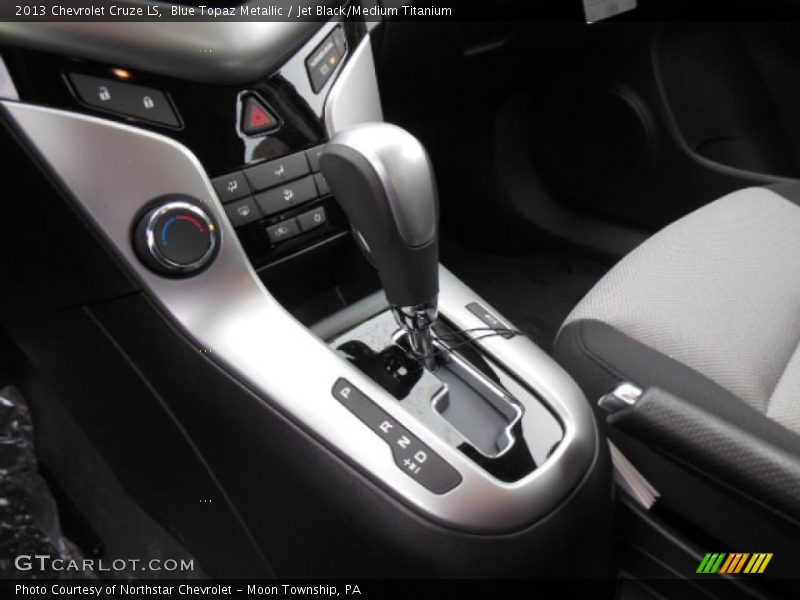 Blue Topaz Metallic / Jet Black/Medium Titanium 2013 Chevrolet Cruze LS