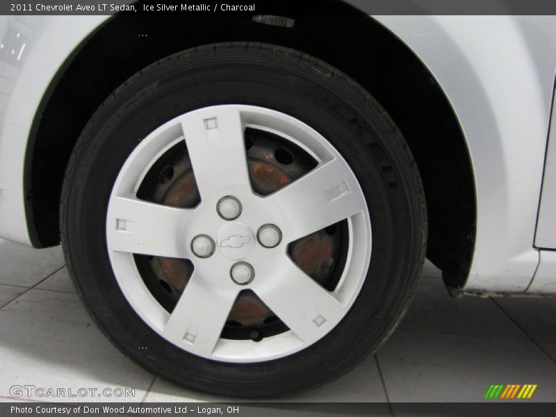 Ice Silver Metallic / Charcoal 2011 Chevrolet Aveo LT Sedan
