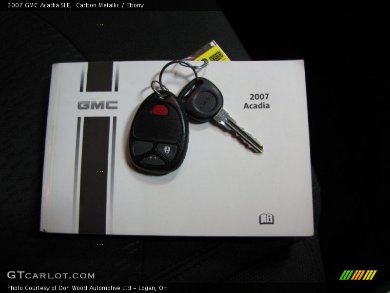 Carbon Metallic / Ebony 2007 GMC Acadia SLE