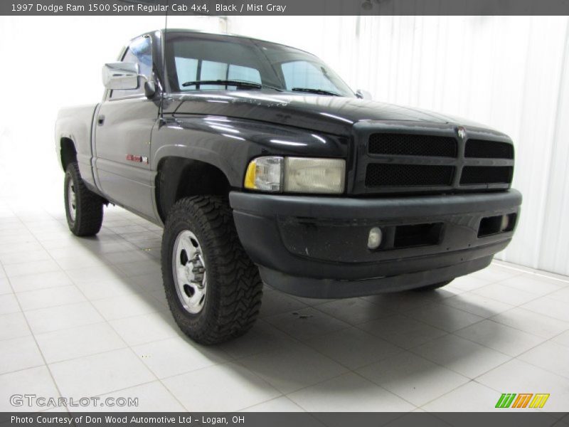 Front 3/4 View of 1997 Ram 1500 Sport Regular Cab 4x4