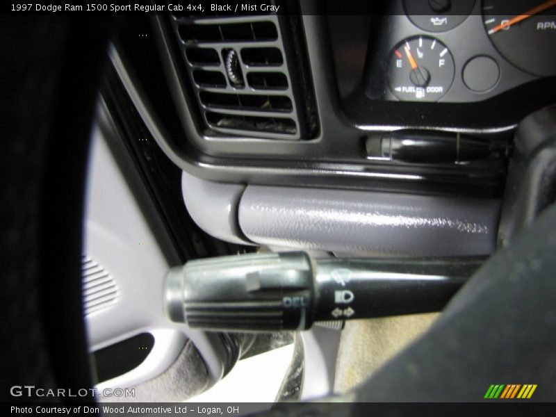 Black / Mist Gray 1997 Dodge Ram 1500 Sport Regular Cab 4x4