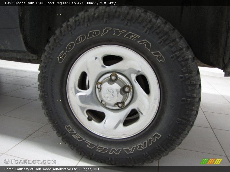 Black / Mist Gray 1997 Dodge Ram 1500 Sport Regular Cab 4x4