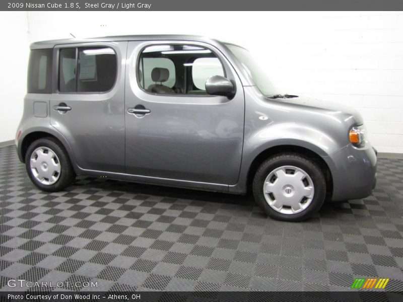 Steel Gray / Light Gray 2009 Nissan Cube 1.8 S