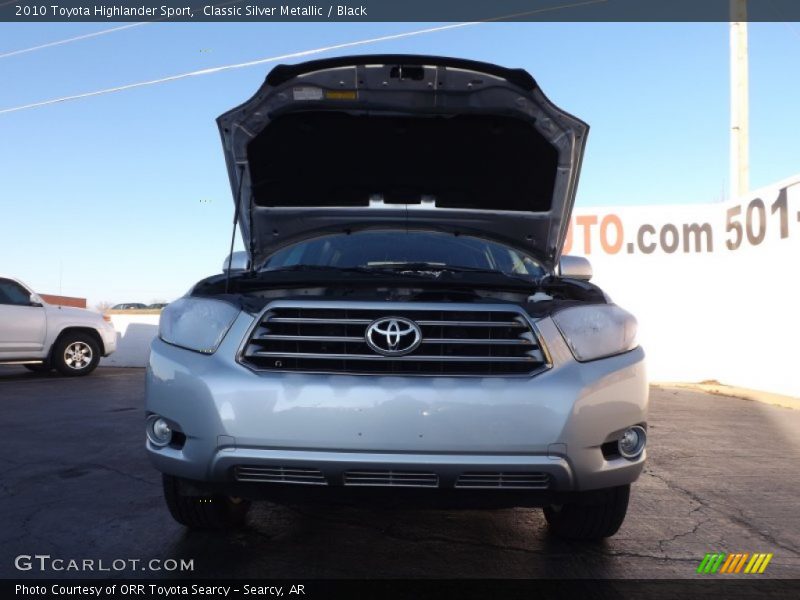 Classic Silver Metallic / Black 2010 Toyota Highlander Sport