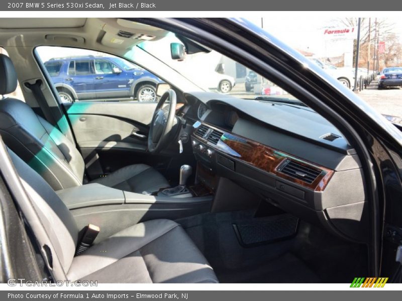 Jet Black / Black 2007 BMW 5 Series 530xi Sedan
