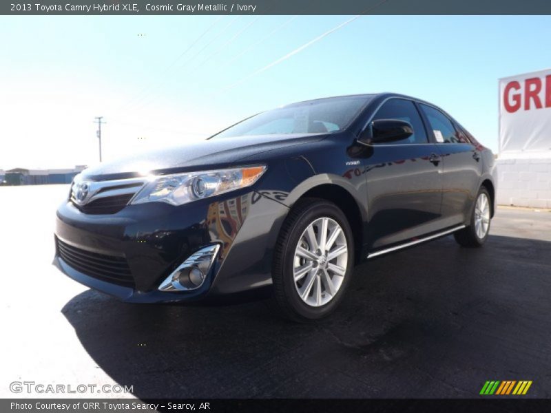 Cosmic Gray Metallic / Ivory 2013 Toyota Camry Hybrid XLE