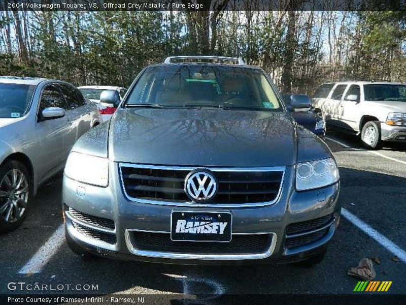 Offroad Grey Metallic / Pure Beige 2004 Volkswagen Touareg V8