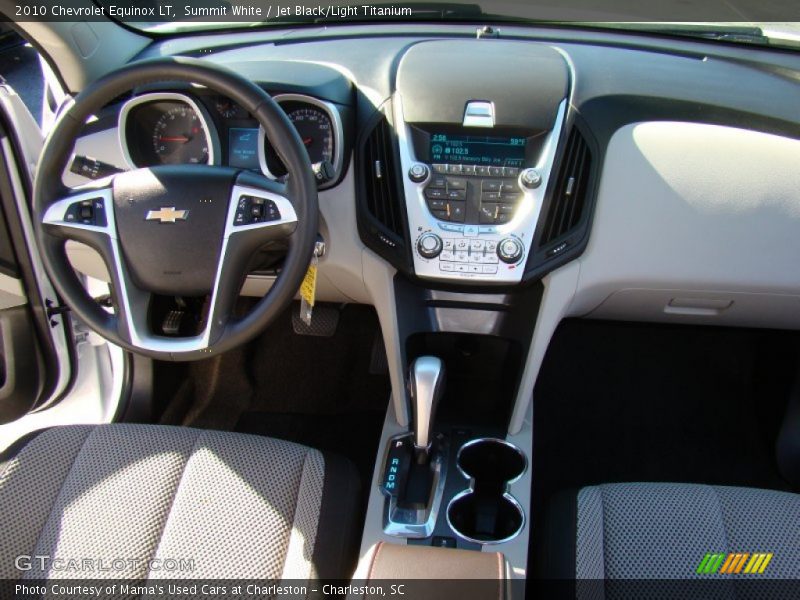 Summit White / Jet Black/Light Titanium 2010 Chevrolet Equinox LT