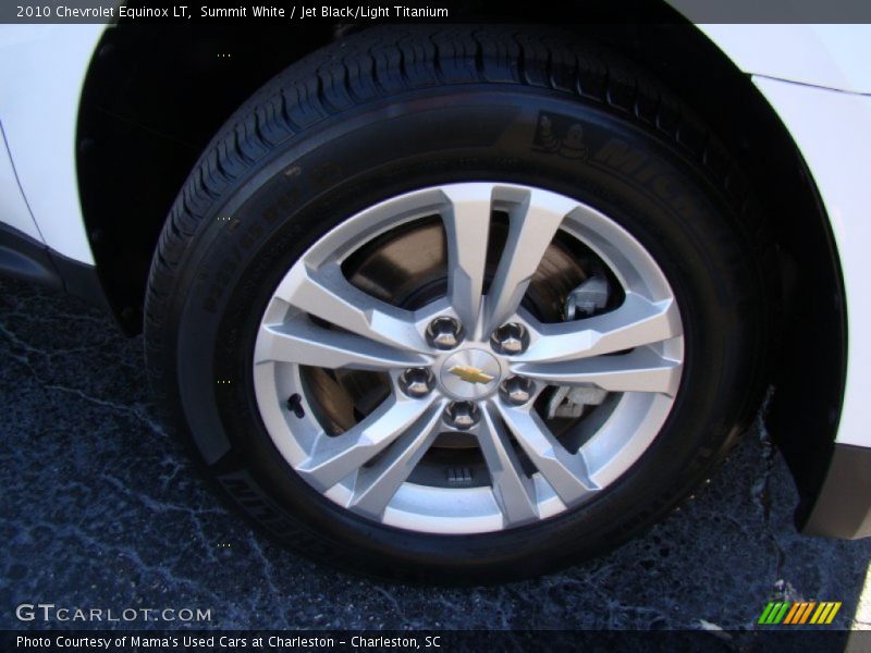 Summit White / Jet Black/Light Titanium 2010 Chevrolet Equinox LT