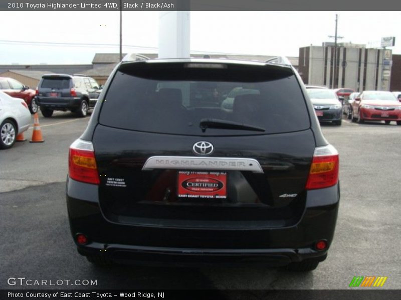 Black / Black/Ash 2010 Toyota Highlander Limited 4WD