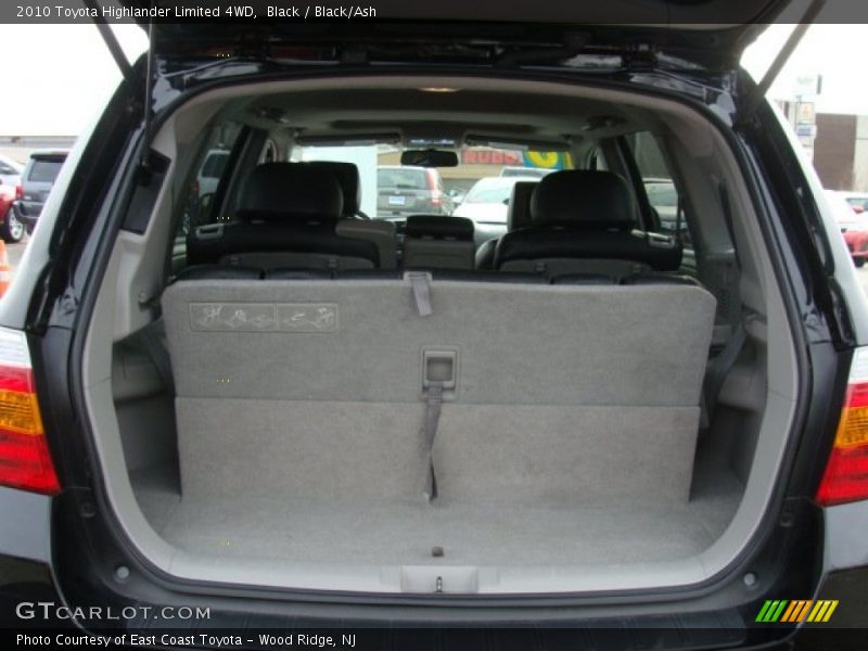 Black / Black/Ash 2010 Toyota Highlander Limited 4WD