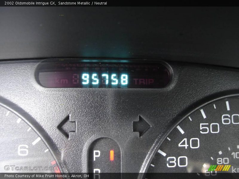 Sandstone Metallic / Neutral 2002 Oldsmobile Intrigue GX