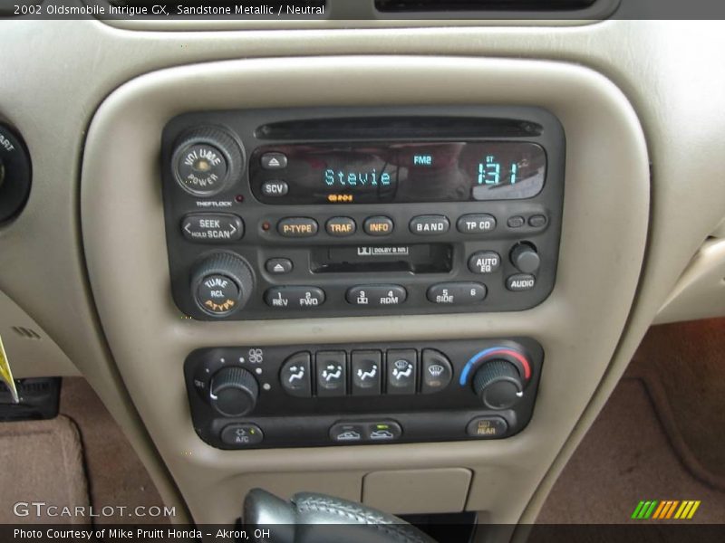 Sandstone Metallic / Neutral 2002 Oldsmobile Intrigue GX