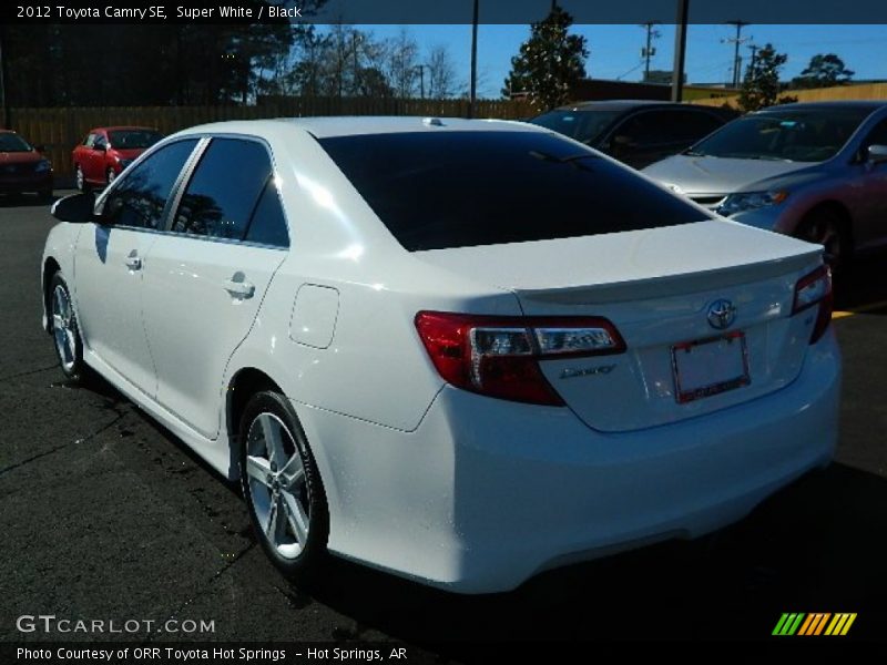 Super White / Black 2012 Toyota Camry SE