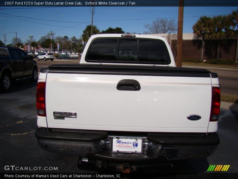 Oxford White Clearcoat / Tan 2007 Ford F250 Super Duty Lariat Crew Cab