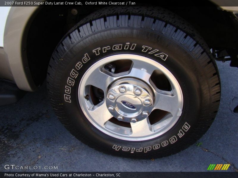 Oxford White Clearcoat / Tan 2007 Ford F250 Super Duty Lariat Crew Cab