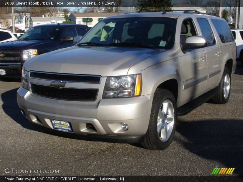 Silver Birch Metallic / Ebony 2009 Chevrolet Suburban LT 4x4