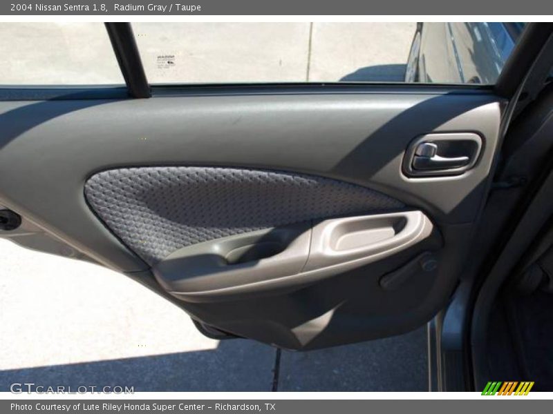 Radium Gray / Taupe 2004 Nissan Sentra 1.8