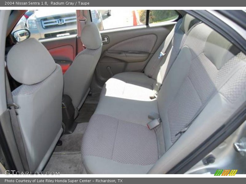 Radium Gray / Taupe 2004 Nissan Sentra 1.8