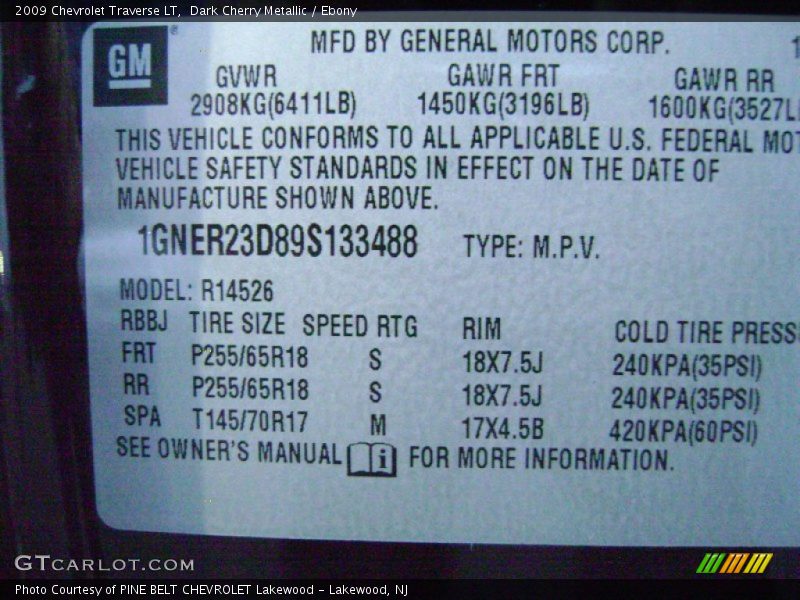 Dark Cherry Metallic / Ebony 2009 Chevrolet Traverse LT