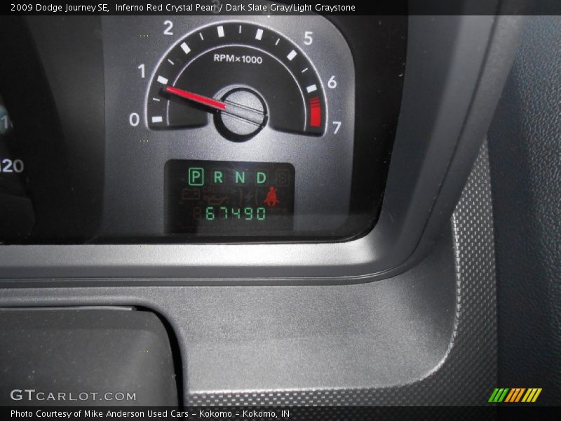 Inferno Red Crystal Pearl / Dark Slate Gray/Light Graystone 2009 Dodge Journey SE