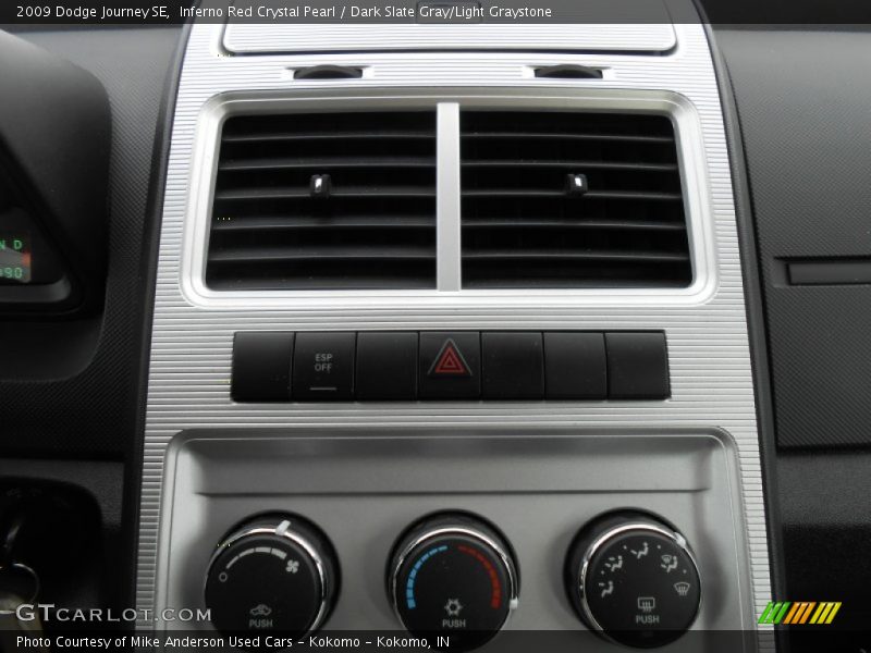 Inferno Red Crystal Pearl / Dark Slate Gray/Light Graystone 2009 Dodge Journey SE