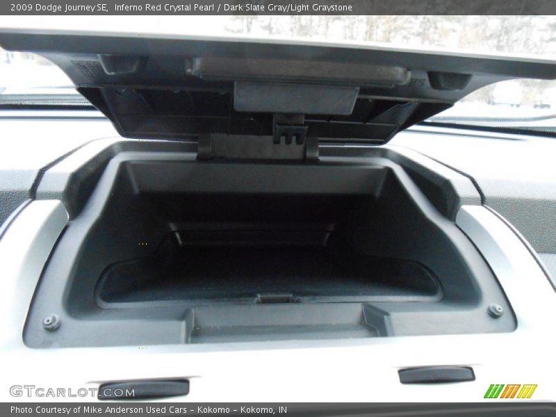 Inferno Red Crystal Pearl / Dark Slate Gray/Light Graystone 2009 Dodge Journey SE