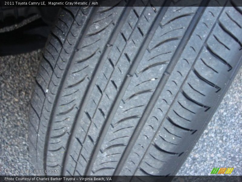 Magnetic Gray Metallic / Ash 2011 Toyota Camry LE