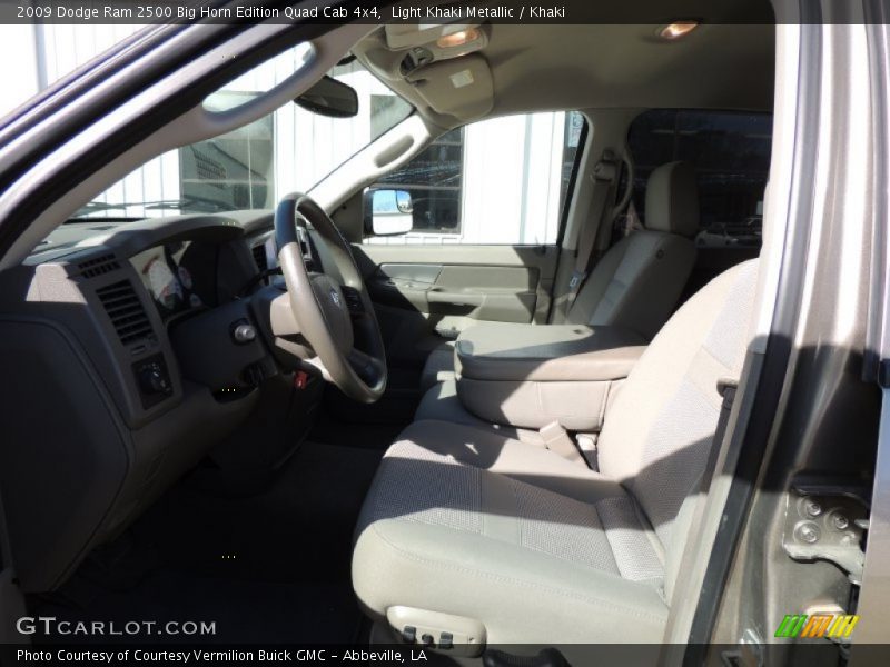 Light Khaki Metallic / Khaki 2009 Dodge Ram 2500 Big Horn Edition Quad Cab 4x4