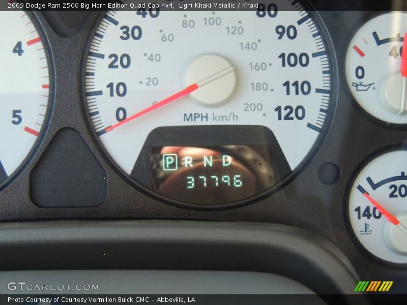 Light Khaki Metallic / Khaki 2009 Dodge Ram 2500 Big Horn Edition Quad Cab 4x4