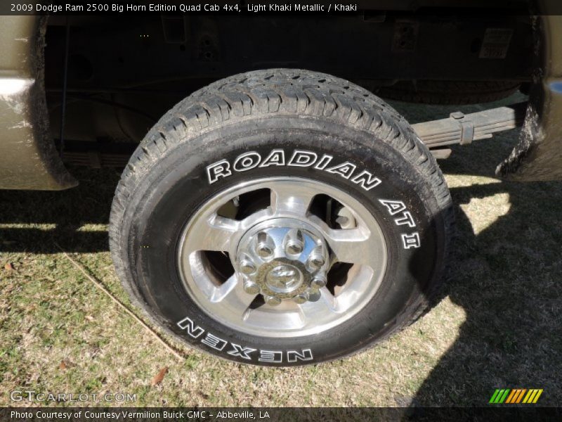 Light Khaki Metallic / Khaki 2009 Dodge Ram 2500 Big Horn Edition Quad Cab 4x4