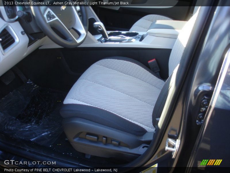 Ashen Gray Metallic / Light Titanium/Jet Black 2013 Chevrolet Equinox LT
