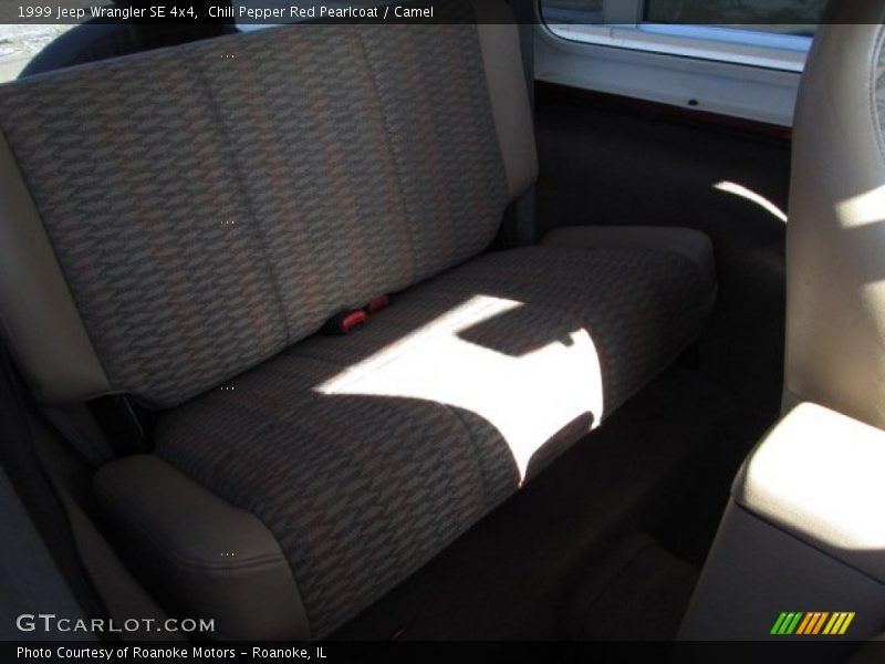 Chili Pepper Red Pearlcoat / Camel 1999 Jeep Wrangler SE 4x4