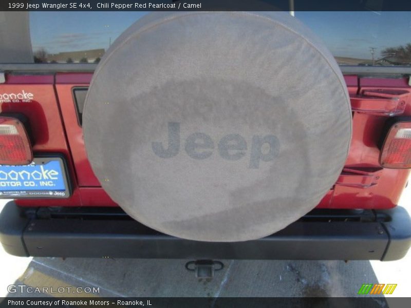 Chili Pepper Red Pearlcoat / Camel 1999 Jeep Wrangler SE 4x4