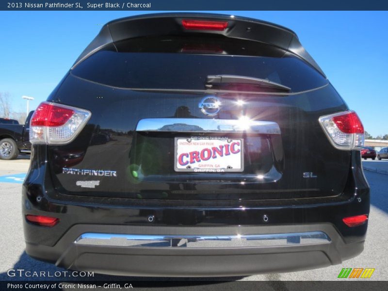 Super Black / Charcoal 2013 Nissan Pathfinder SL