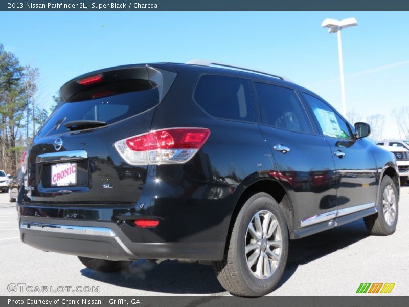 Super Black / Charcoal 2013 Nissan Pathfinder SL