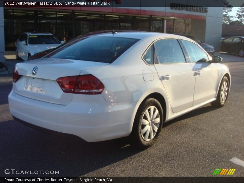 Candy White / Titan Black 2012 Volkswagen Passat 2.5L S
