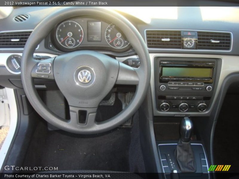 Candy White / Titan Black 2012 Volkswagen Passat 2.5L S